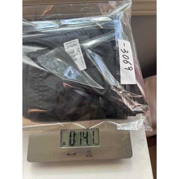 NWT Eddie Bauer Women's Ankle Cargo Pants Hiking Outdoor Sz 14 Gray - Picture 14 of 14